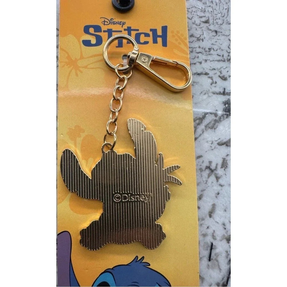 Stitch metal keychain